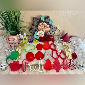 40pc. Cookie Cutter Lot w/ Nordic-ware Snowflake Baking Pan Bundle